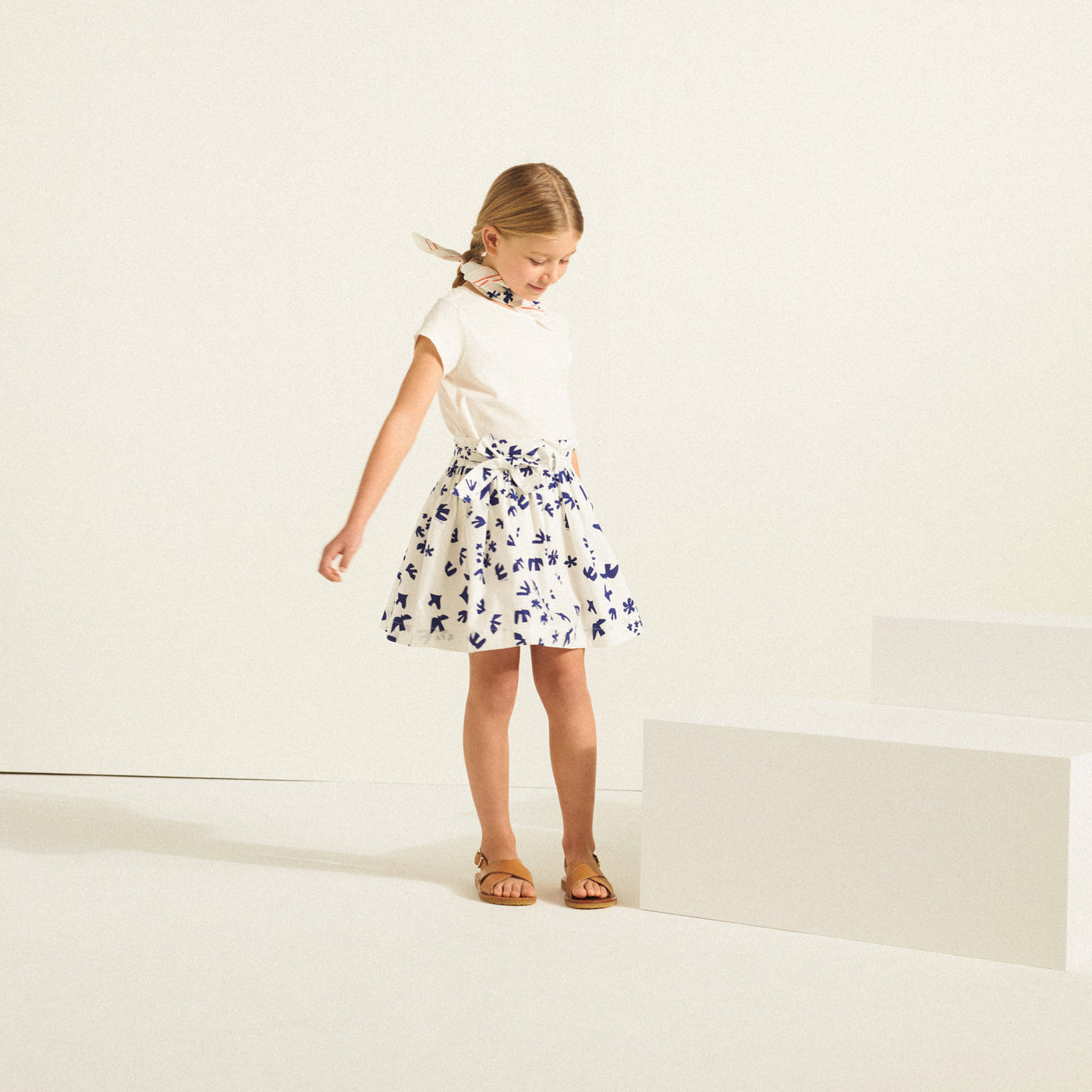 Look fille été 2022 imprimé oiseaux bonpoint