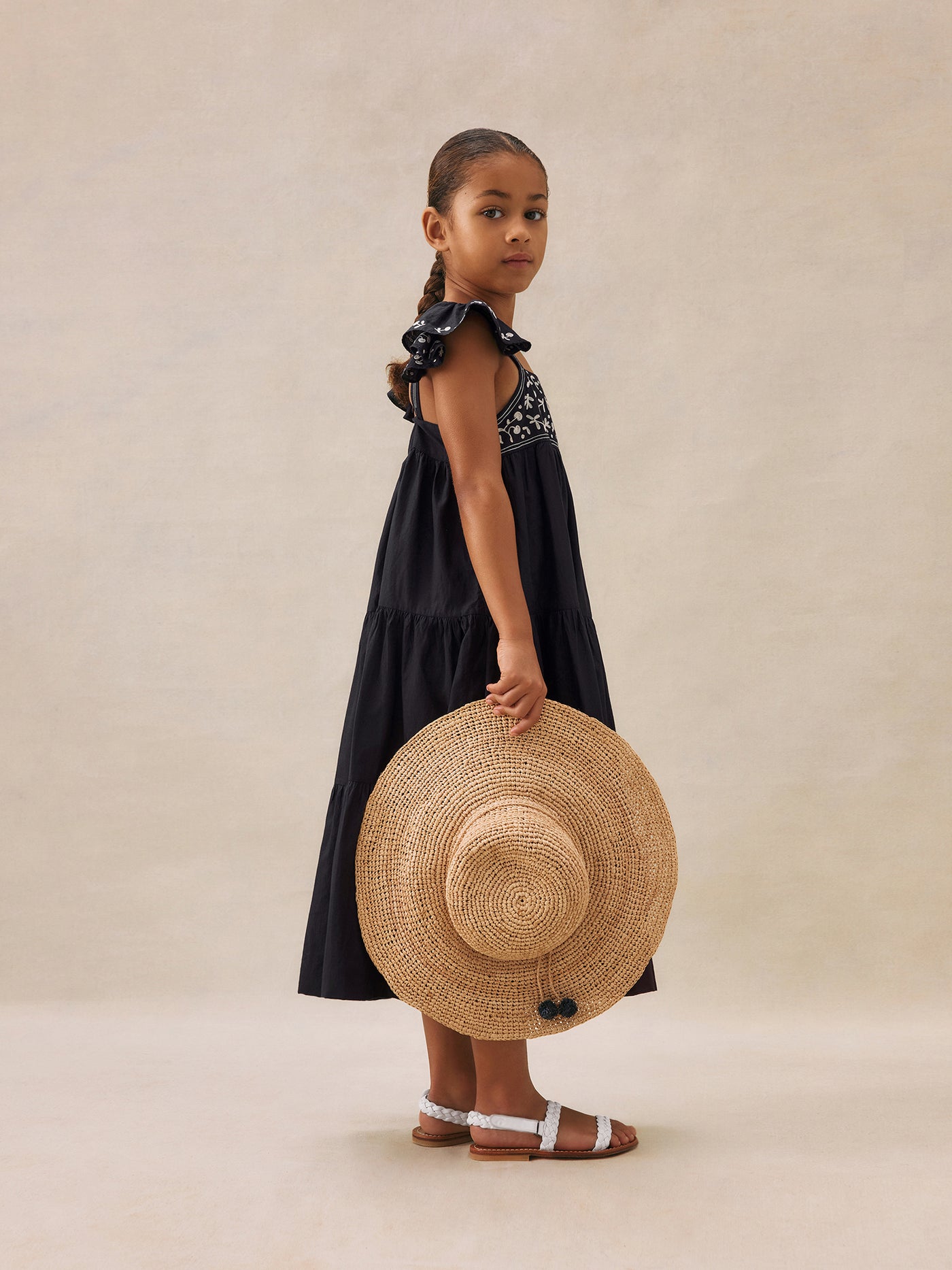 Look fille été 2025 Robe noire