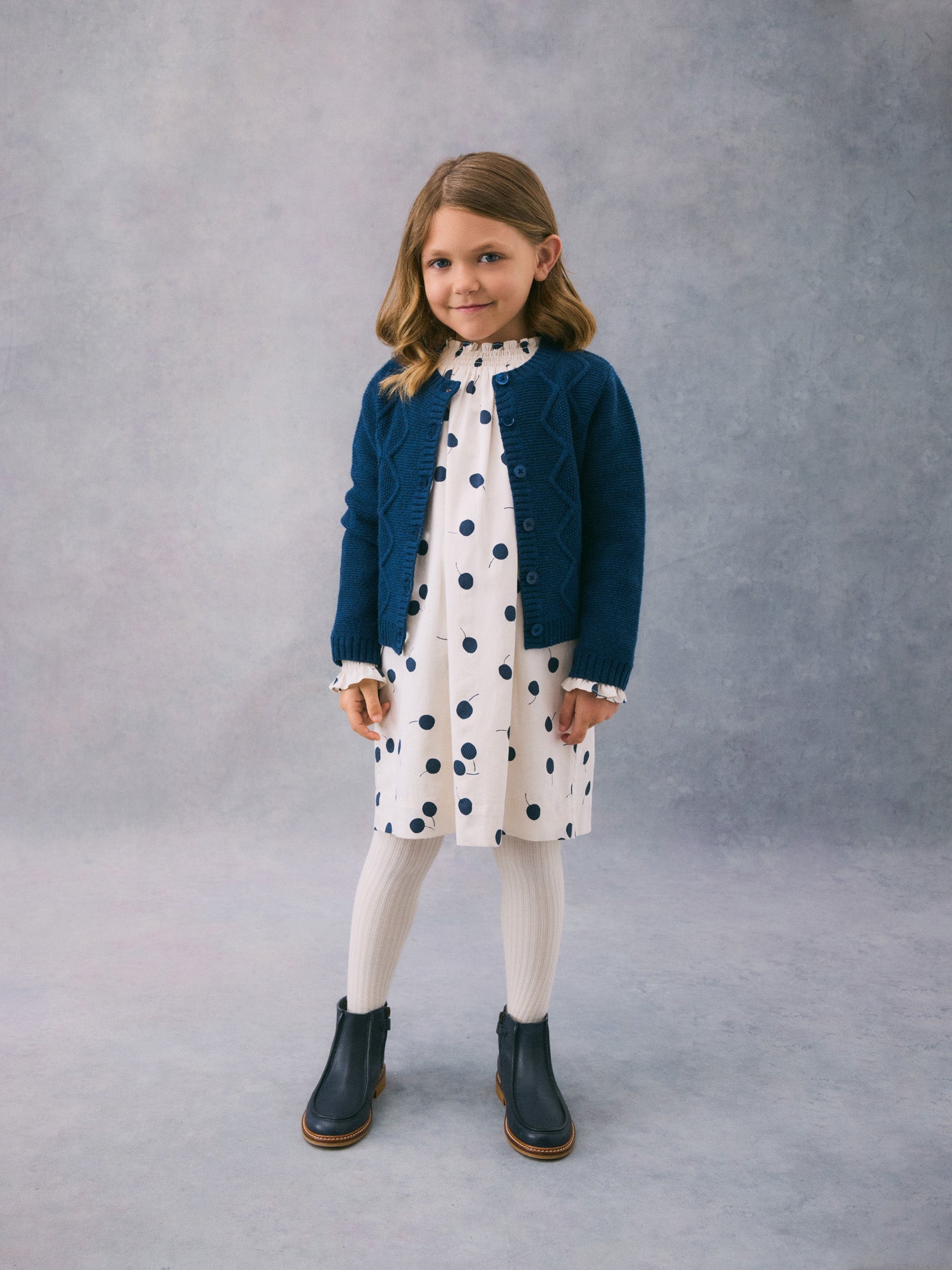 Look fille hiver 2024 robe a motifs Bonpoint