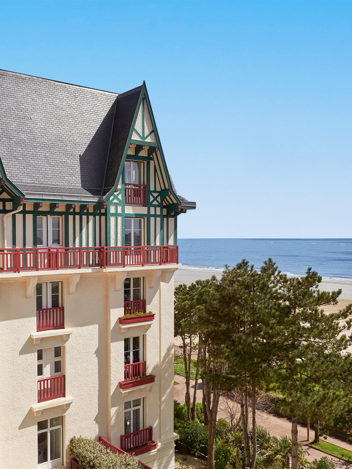 Jeu Concours  Hôtels Barrière