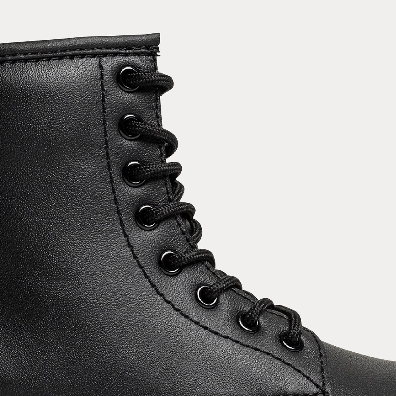 Bonpoint x Dr. Martens montantes noir