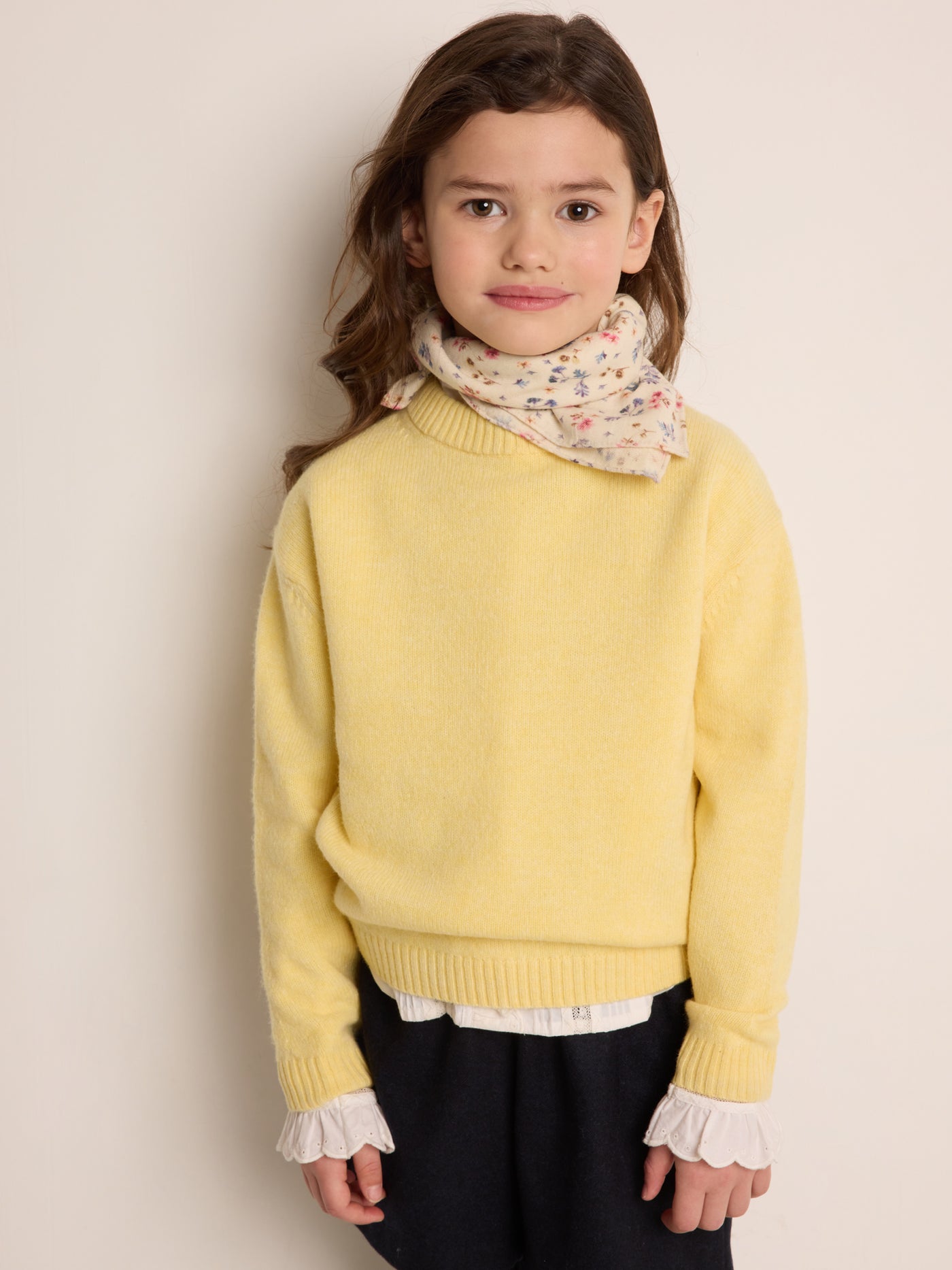 Pull Anumati jaune